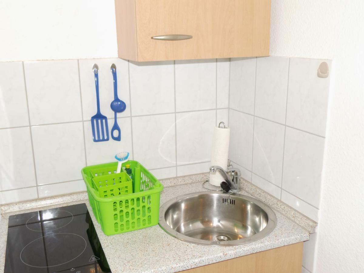 Ferienwohnung Am Rennsteig Bei Eisenach - Ilona Schmidt Wolfsburg-Unkeroda エクステリア 写真